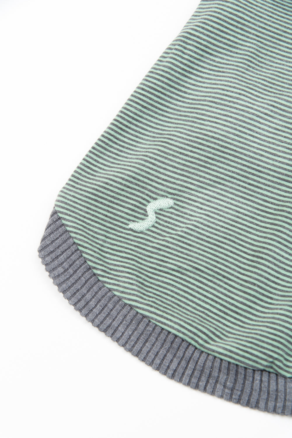 ラグジュアリーウォーム_ノースリーブ【吸湿発熱作用_大型犬】超ストレッチ　静電気防止　日本製　※シーズン11月〜3月